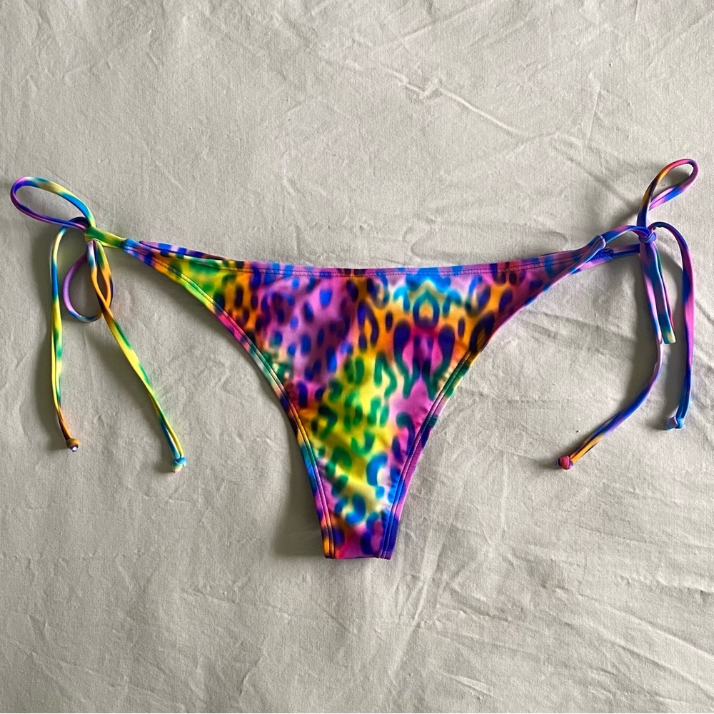 🐆 NWOT Thong Bikini Bottom Rainbow Leopard Adjustable Tie Sides High/Low Waist
